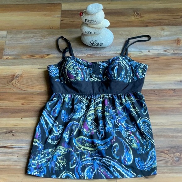 💖New List.. Elle Sweetheart top with spaghetti straps and shirring on the back - Picture 6 of 6